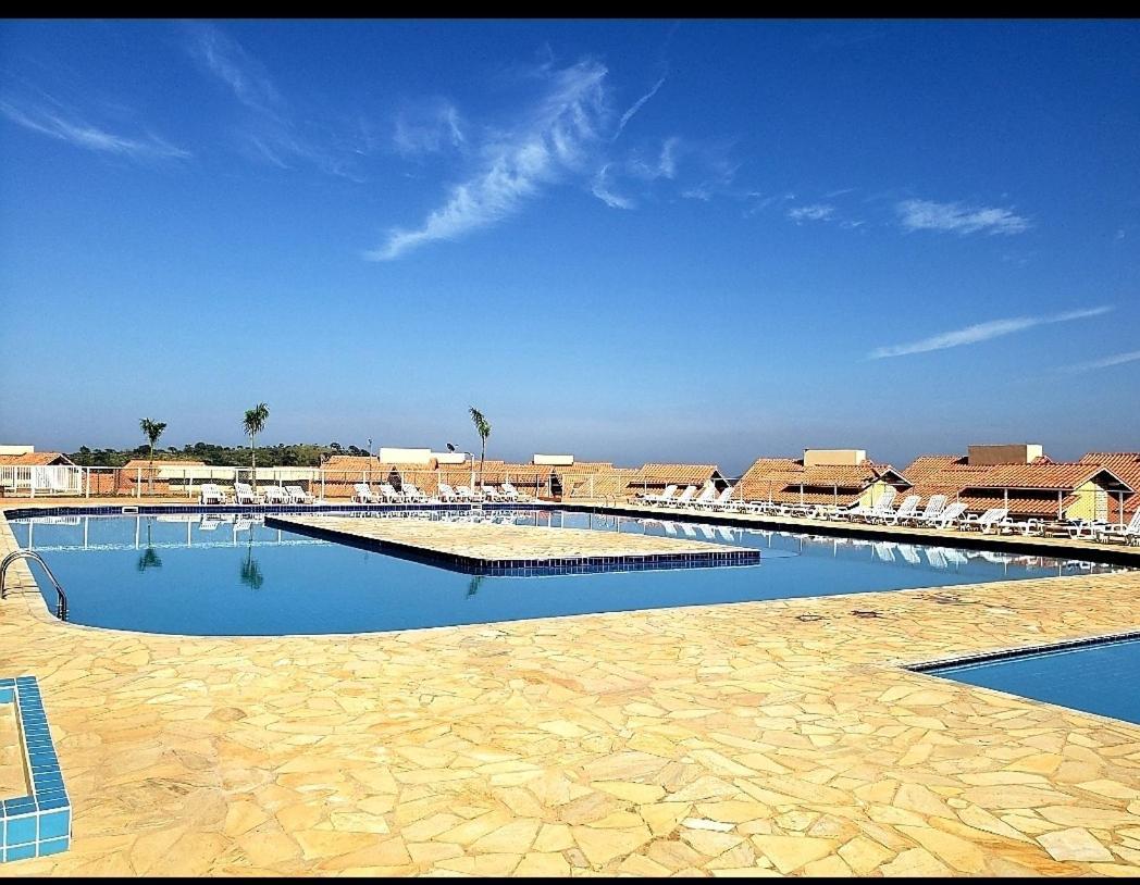 Chale Cantinho Do Sol Catarina Home Club Mairinque Exterior foto